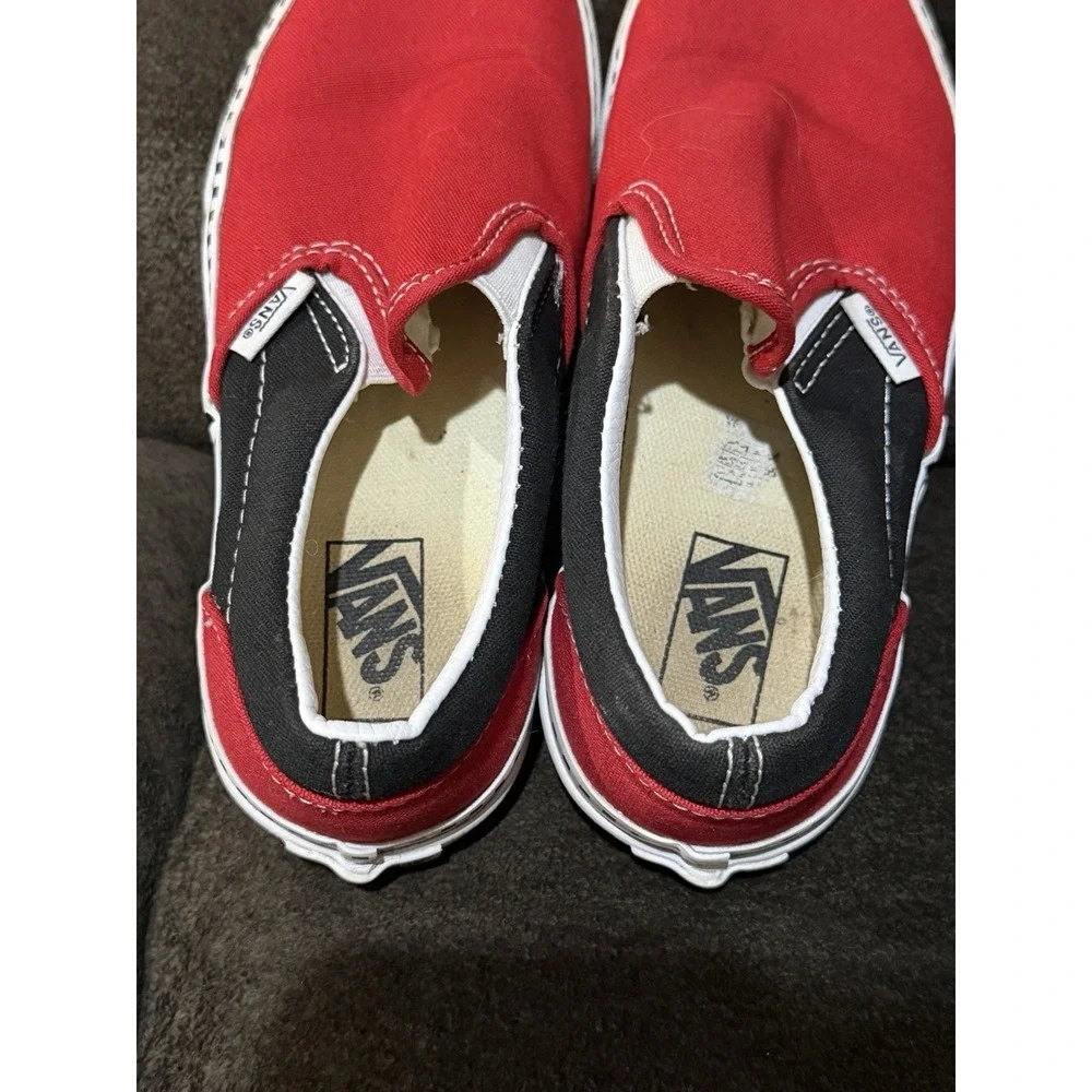 Vans Classic Slip On Boys Size 2Y Red Athletic Skate Walking Shoes Sneakers